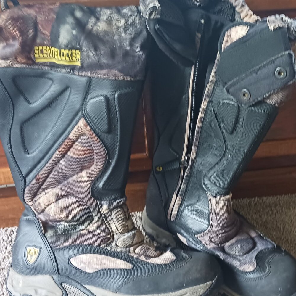 Mossy Oak Scent blocker Boots size 10